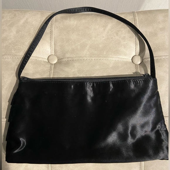 LACOME BLACK RUFFLE HANDBAG - Picture 6 of 7